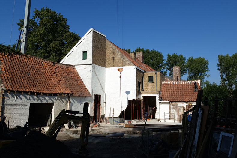 Verbouwen en renoveren door Van Essche uit Wingene, Damme8